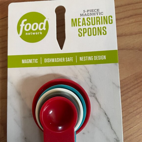 Food Network Measuring Cups and Spoons with Magnetic Nesting Features. NWT. - Picture 2 of 7